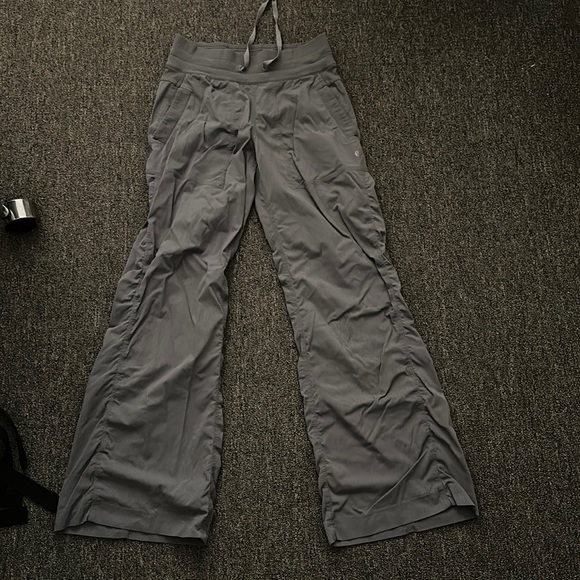 lululemon pants size 4 - Picture 1 of 2